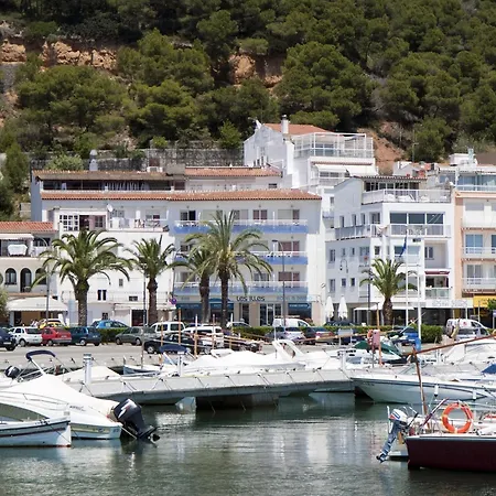 Hotel & Diving Les Illes-3